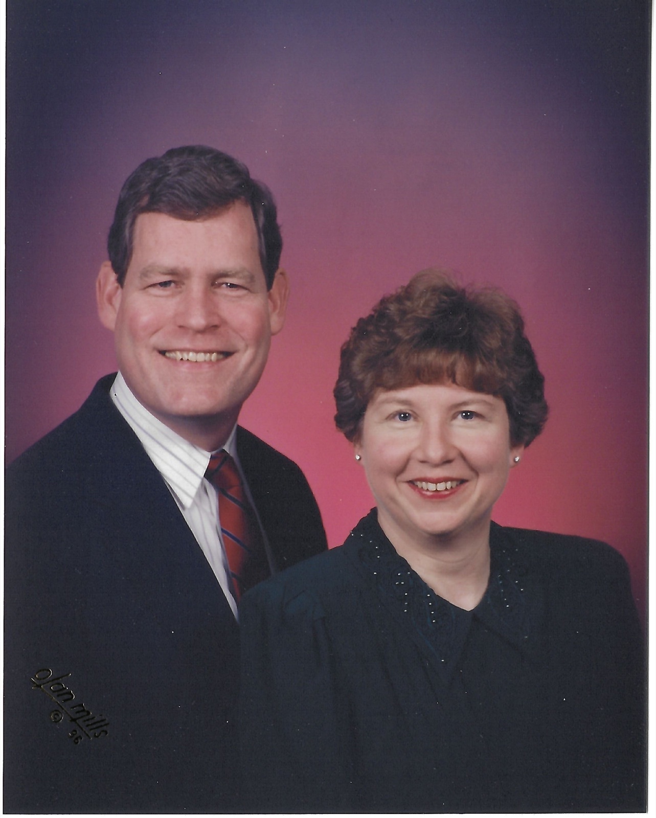 Betty and David L. Emison in an Olan Mills portrait, 1996.